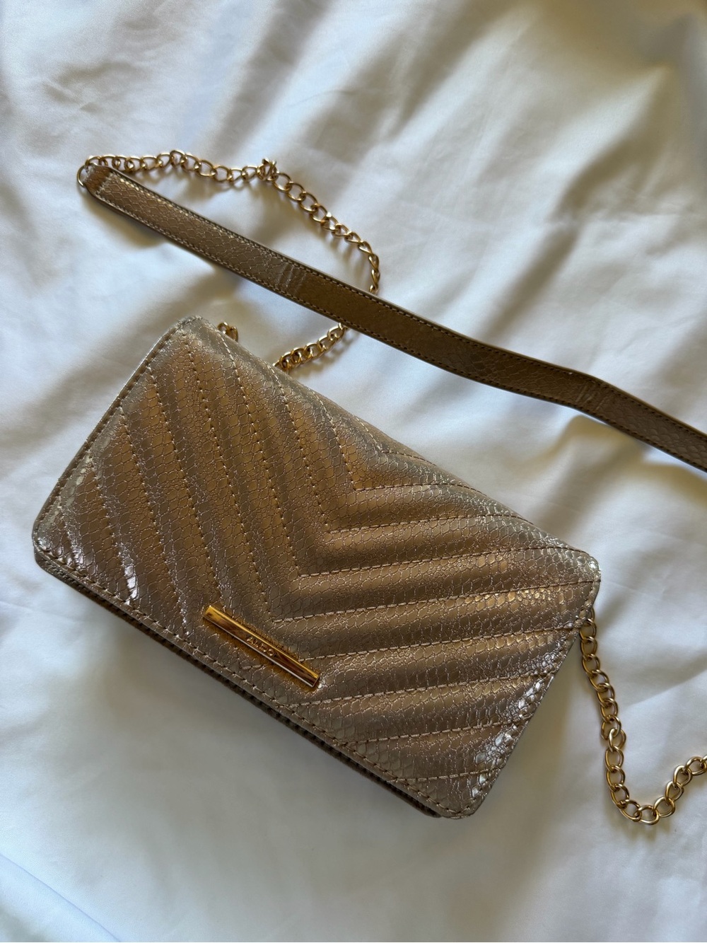 ALDO Gold Metallic Snakeskin Chevron Chain Crossbody Bag